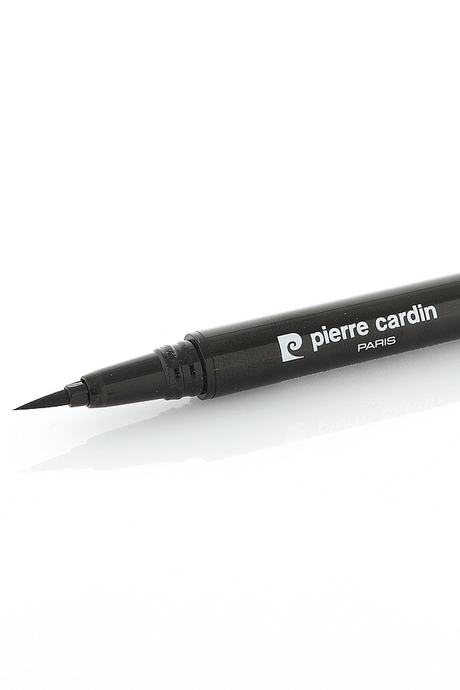 Pierre Cardin Tattoo Ink Eyeliner Pen – Long Wear-Black-229 - Kalıcı Etkili Siyah Keçe Eyeliner