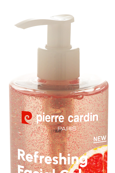 Pierre Cardin Refreshing Facial Cleanser with Vitamin C & Pink Grapefruit Extract-Köpük Jel 350ml