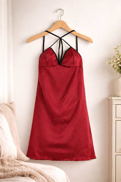 Miorre Sırt Dekolteli Gecelik