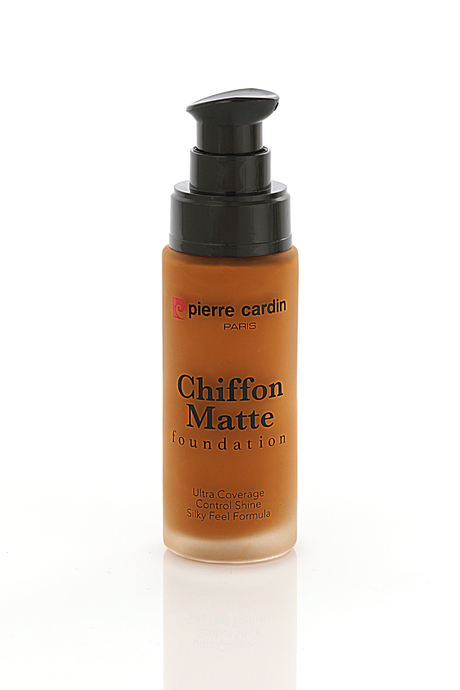 Pierre Cardin Chiffon Touch Mat Görünüm Veren Fondöten - 011 - Latte