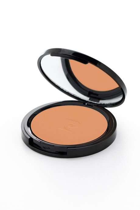 Pierre Cardin Porcelain Edition Compact Powder - 788- Honey Bronze